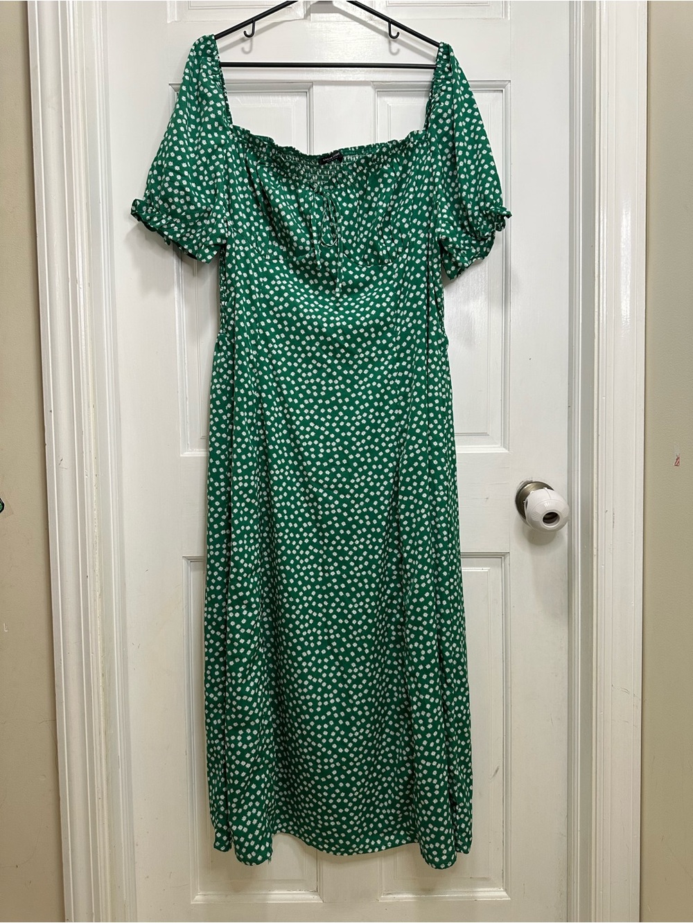 Shein Curve Ditsy Floral Puff Sleeve Midi Dress Green White Size 4XL Cottagecore